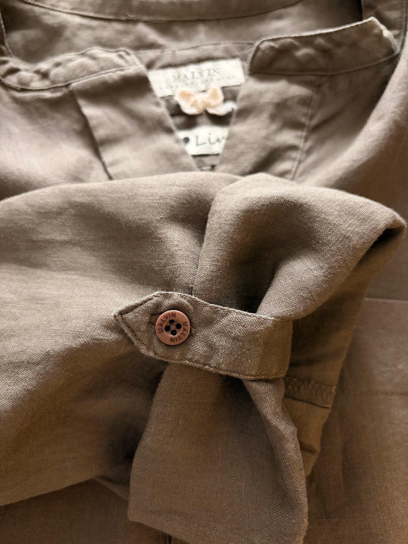 Malvin Collarless Linen Tunic Blouse - Image 2